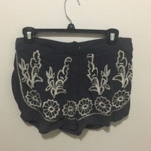 Fun lace summer shorts!